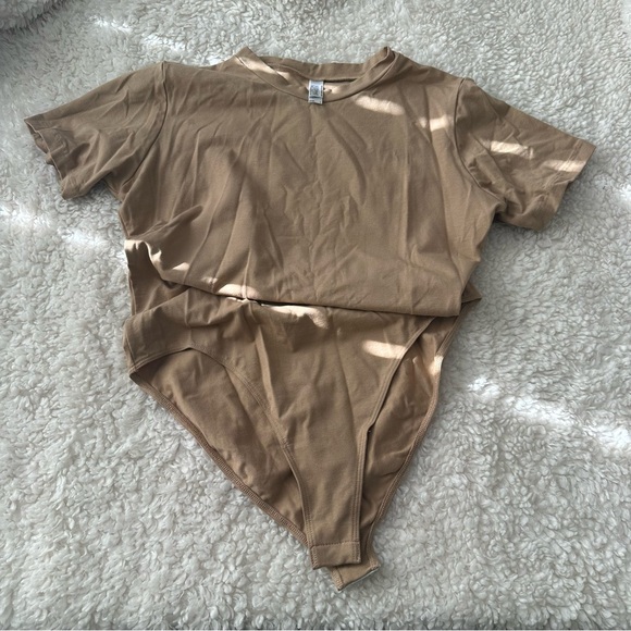 SOLD - Picture 2 of 4